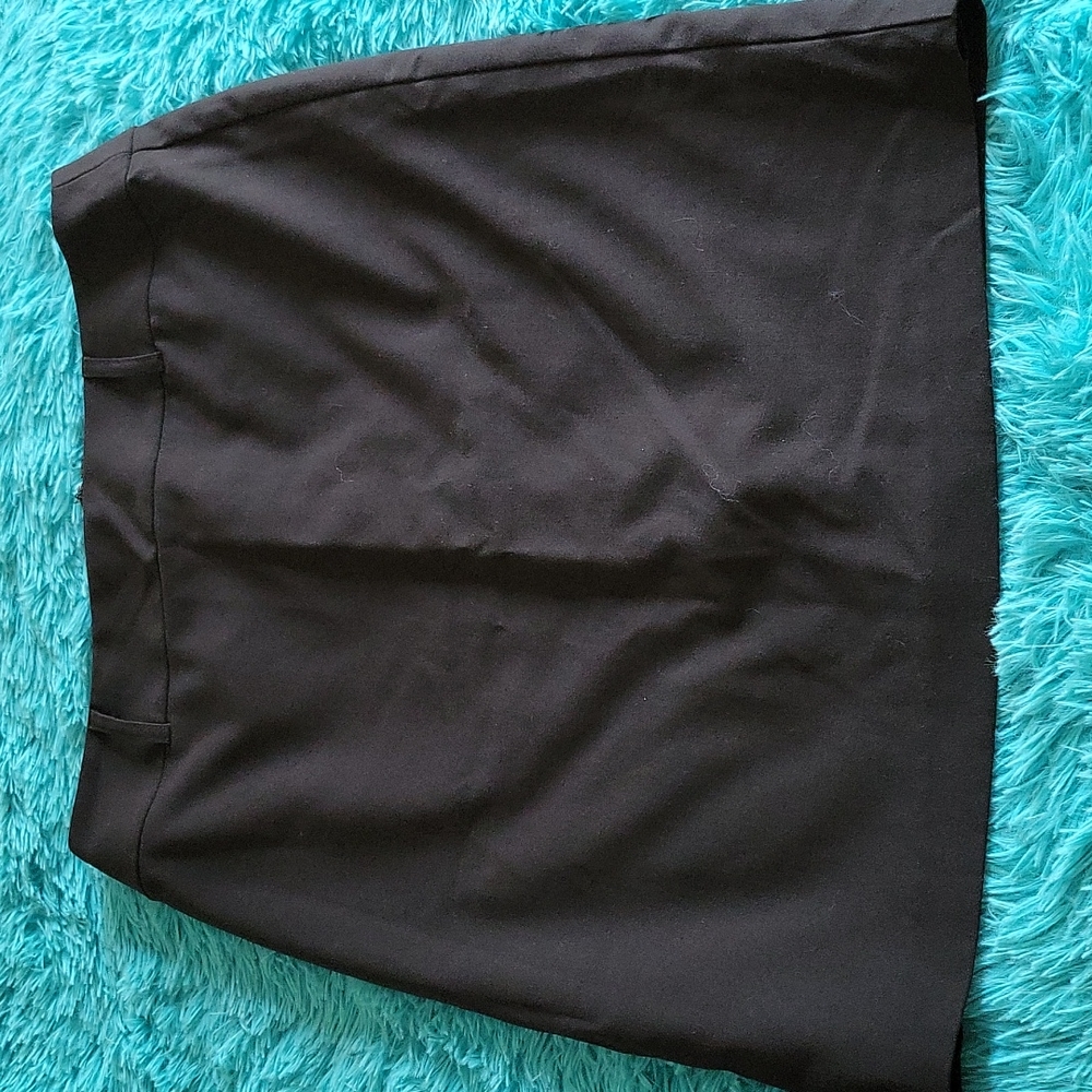 Covington Black Pencil Skirt Size 12